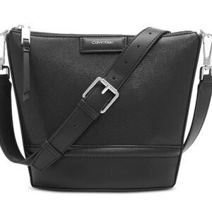 Calvin Klein Ash Adjustable Top Zipper Crossbody Black - New